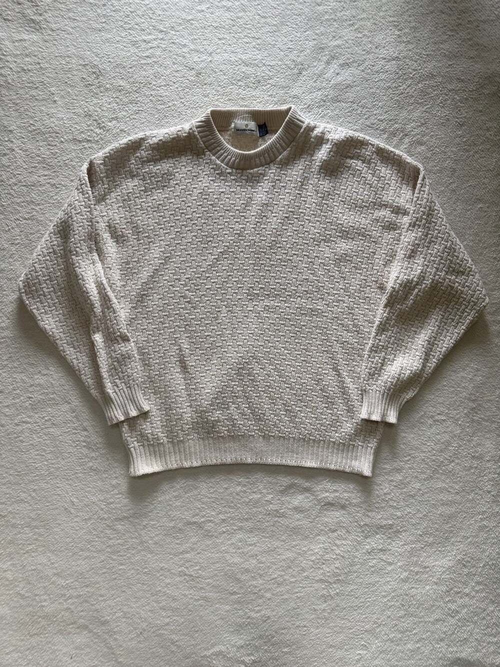 Vintage Munsingwear Hand Framed Cotton White Knit Crewneck Sweater Size L USA